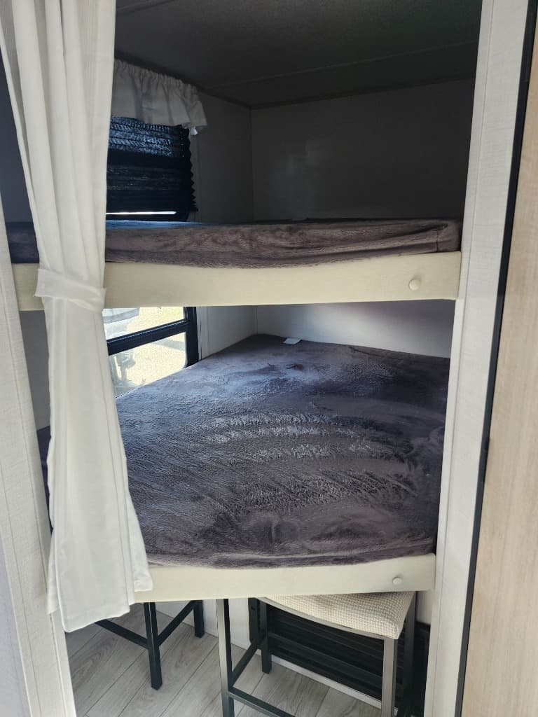 2025 Prime Time RV 2025 Prime Time RV Avenger - thumbnail 9