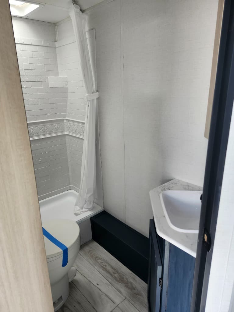 2025 Prime Time RV 2025 Prime Time RV Avenger - thumbnail 10