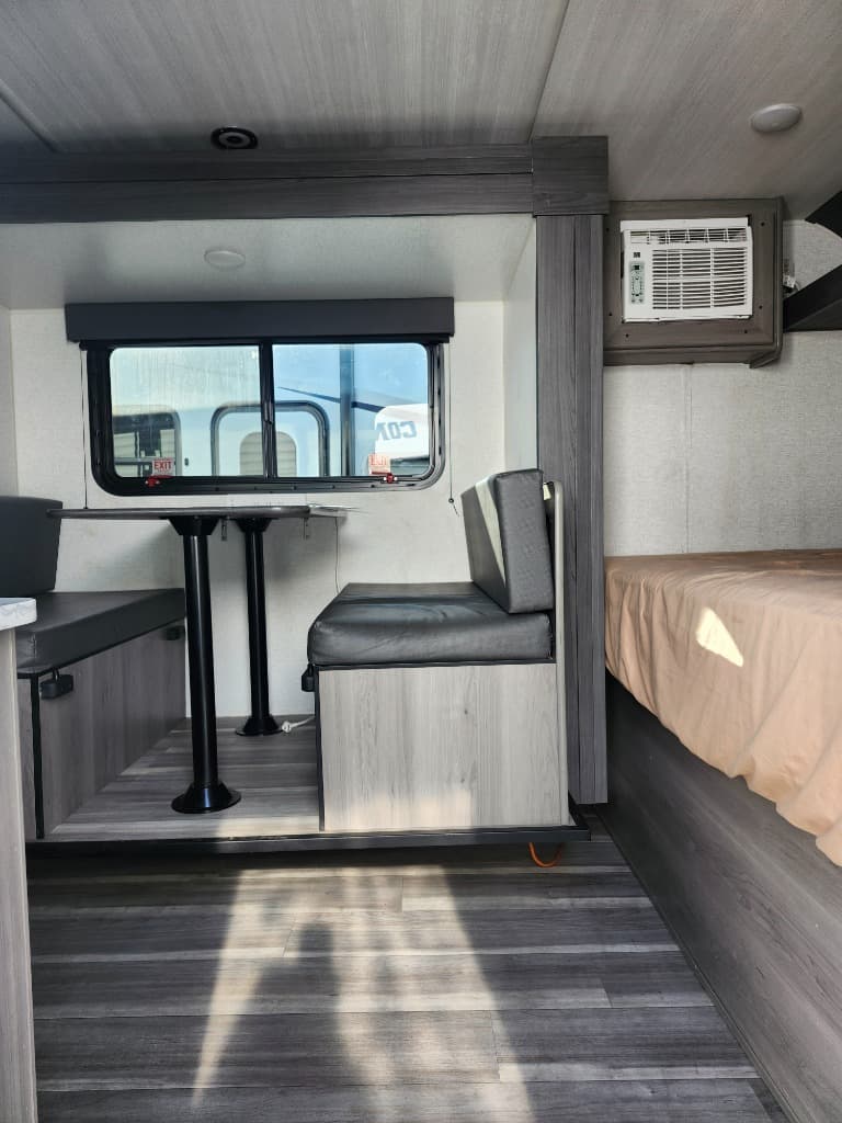 2024 Keystone RV 2024 Keystone RV Hideout Sport Single Axle - thumbnail 8