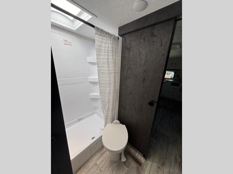 2025 Venture RV 2025 Venture RV Sienna - thumbnail 8