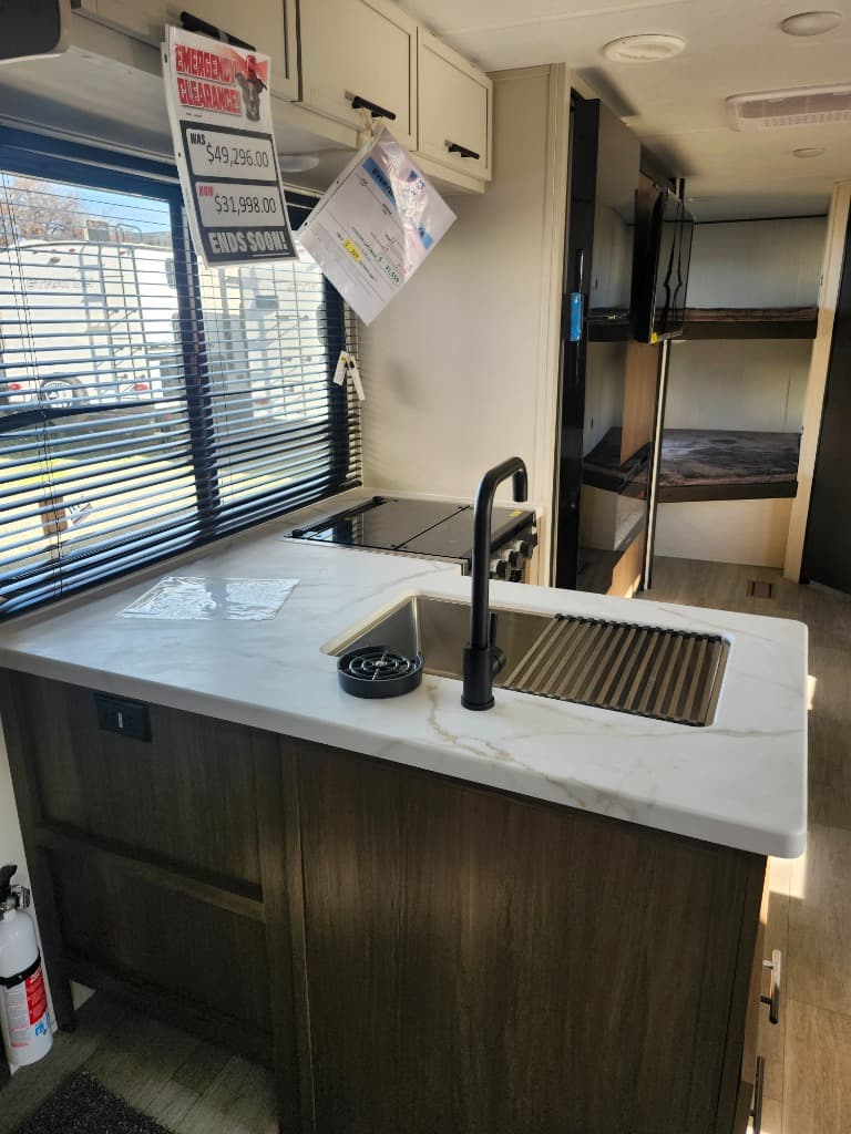 2025 Prime Time RV 2025 Prime Time RV Avenger - thumbnail 12