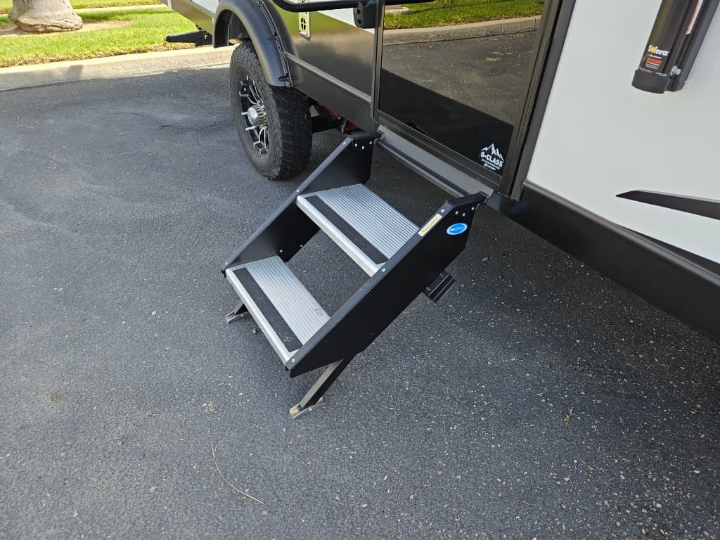 2025 Keystone RV 2025 Keystone RV Outback - thumbnail 16