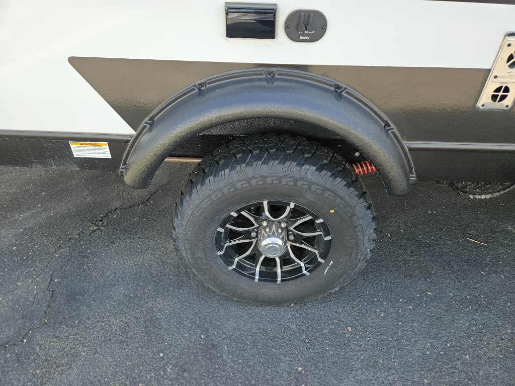 2025 Keystone RV 2025 Keystone RV Outback - thumbnail 18