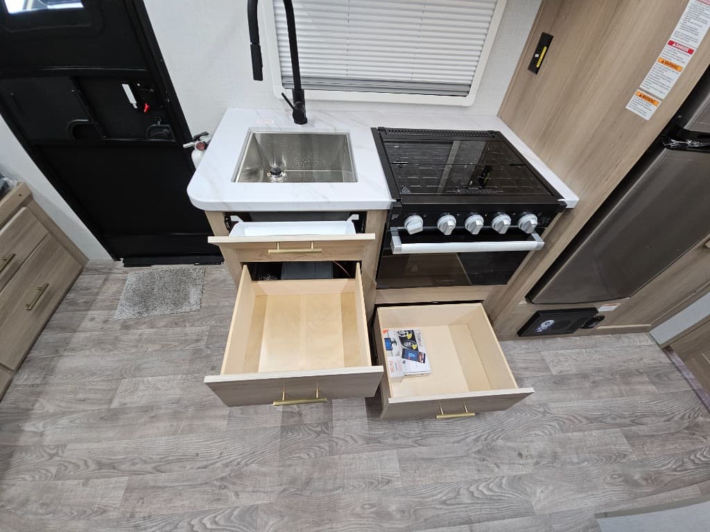 2025 Keystone RV 2025 Keystone RV Outback - thumbnail 59