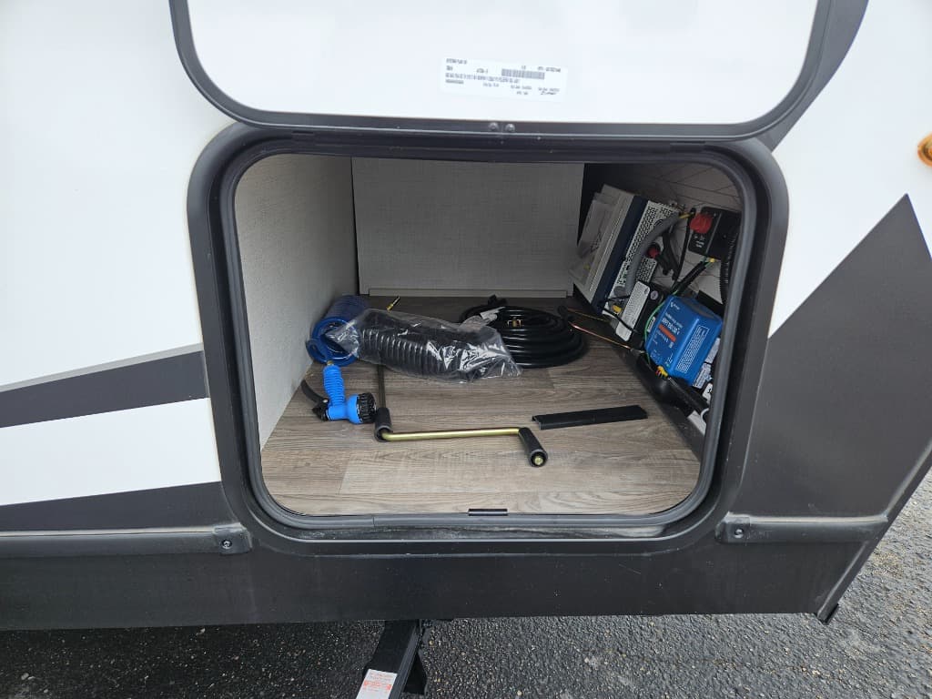 2025 Keystone RV 2025 Keystone RV Outback - thumbnail 13