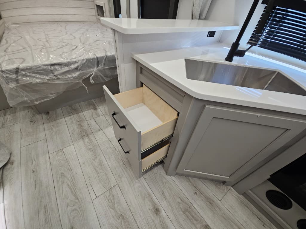 2025 Keystone RV 2025 Keystone RV Outback - thumbnail 29