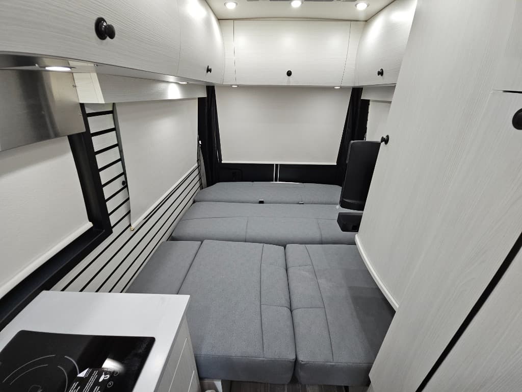 2025 Pleasure-Way 2025 Pleasure-Way Plateau - thumbnail 24