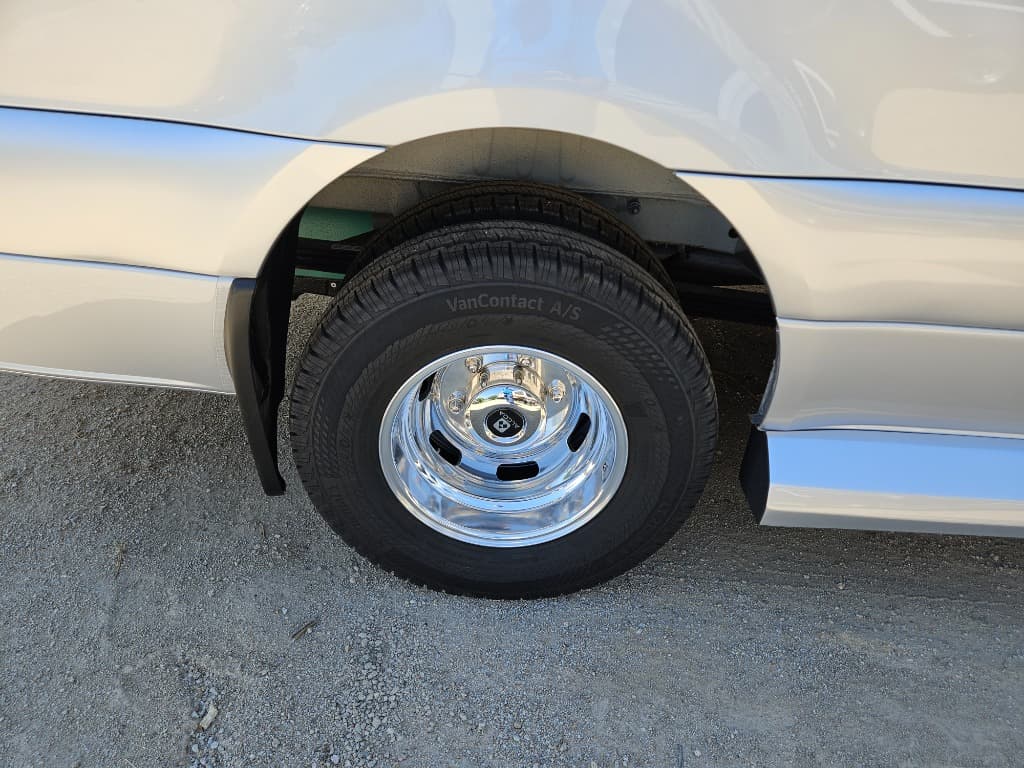 2025 Pleasure-Way 2025 Pleasure-Way Plateau - thumbnail 49