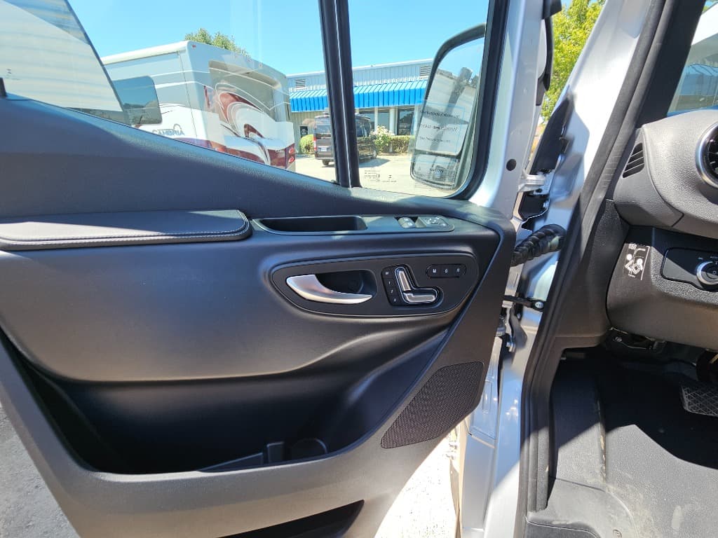 2025 Pleasure-Way 2025 Pleasure-Way Plateau - thumbnail 57