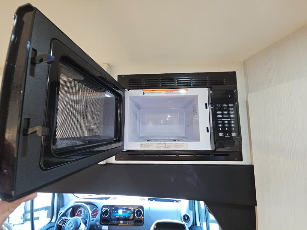 2025 Pleasure-Way 2025 Pleasure-Way Plateau - thumbnail 19