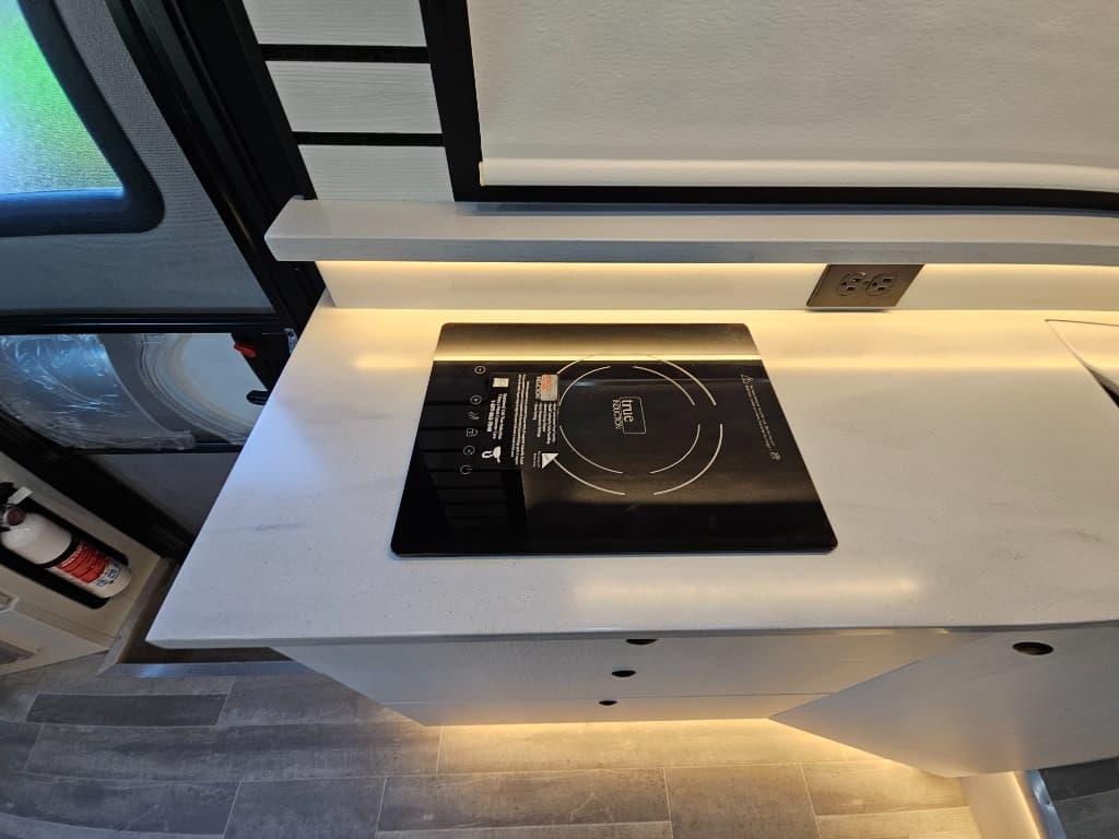 2025 Pleasure-Way 2025 Pleasure-Way Plateau - thumbnail 29