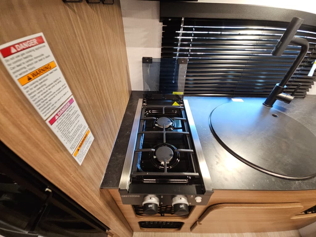 2026 Keystone RV 2026 Keystone RV Reign - thumbnail 26