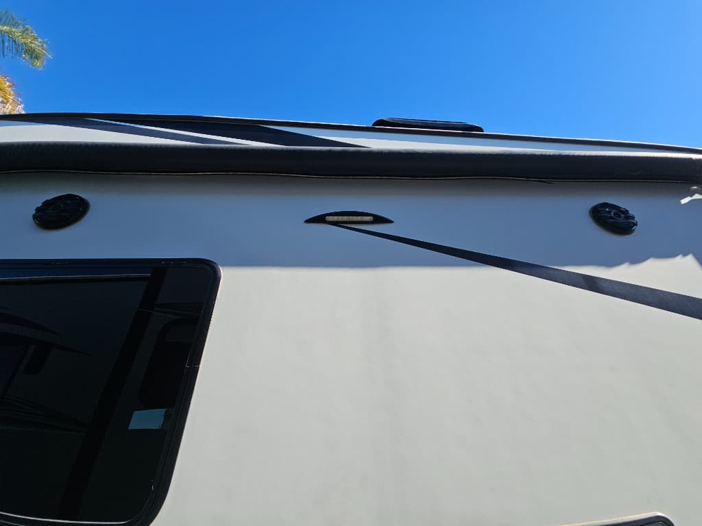 2020 Forest River RV 2020 Forest River RV Shockwave - thumbnail 12