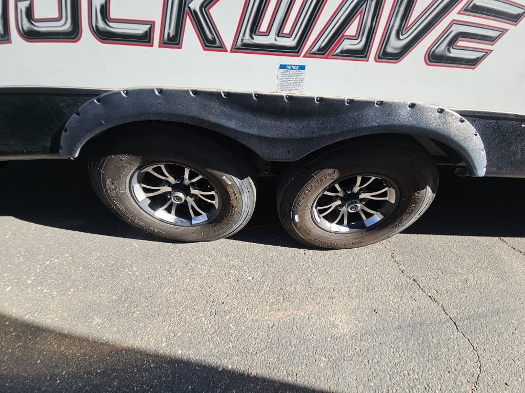 2020 Forest River RV 2020 Forest River RV Shockwave - thumbnail 13