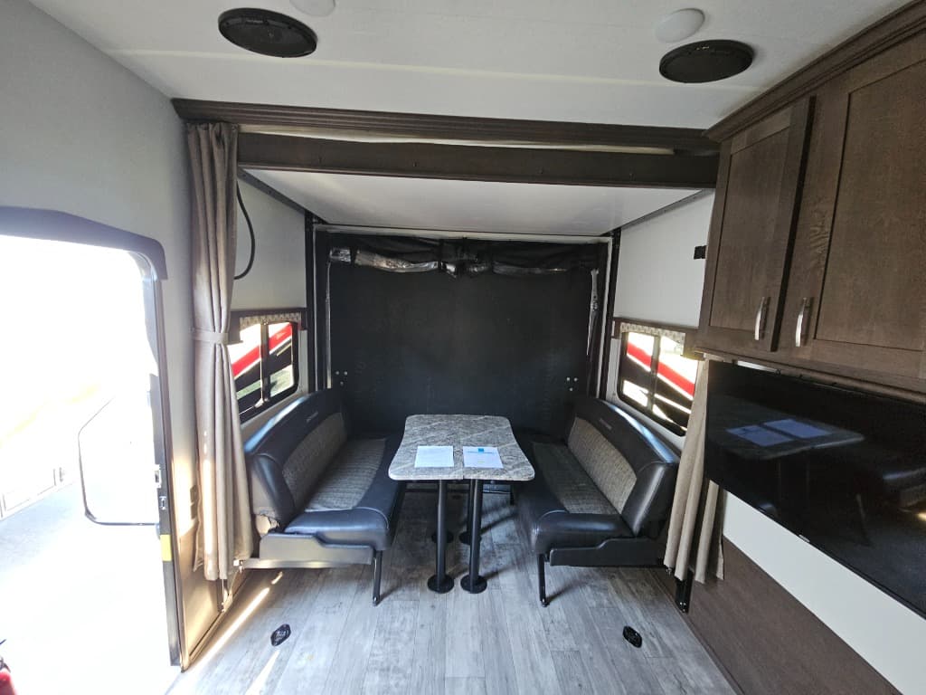 2020 Forest River RV 2020 Forest River RV Shockwave - thumbnail 21