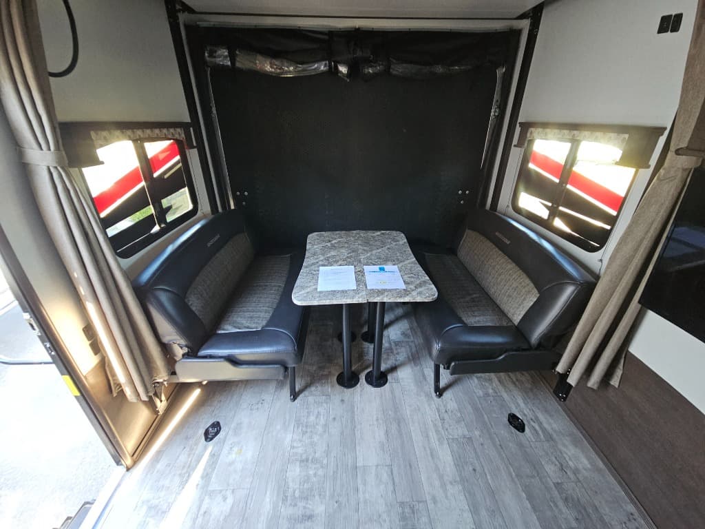 2020 Forest River RV 2020 Forest River RV Shockwave - thumbnail 22