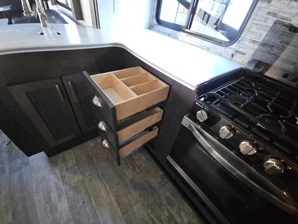 2020 Forest River RV 2020 Forest River RV Shockwave - thumbnail 40