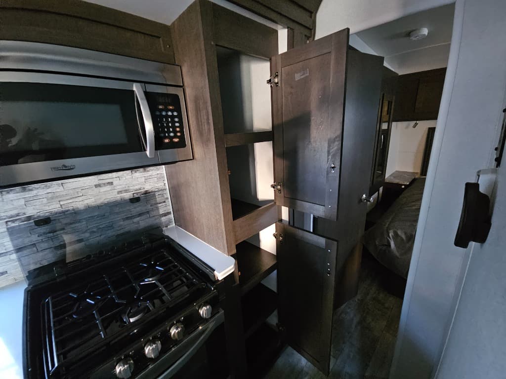 2020 Forest River RV 2020 Forest River RV Shockwave - thumbnail 41