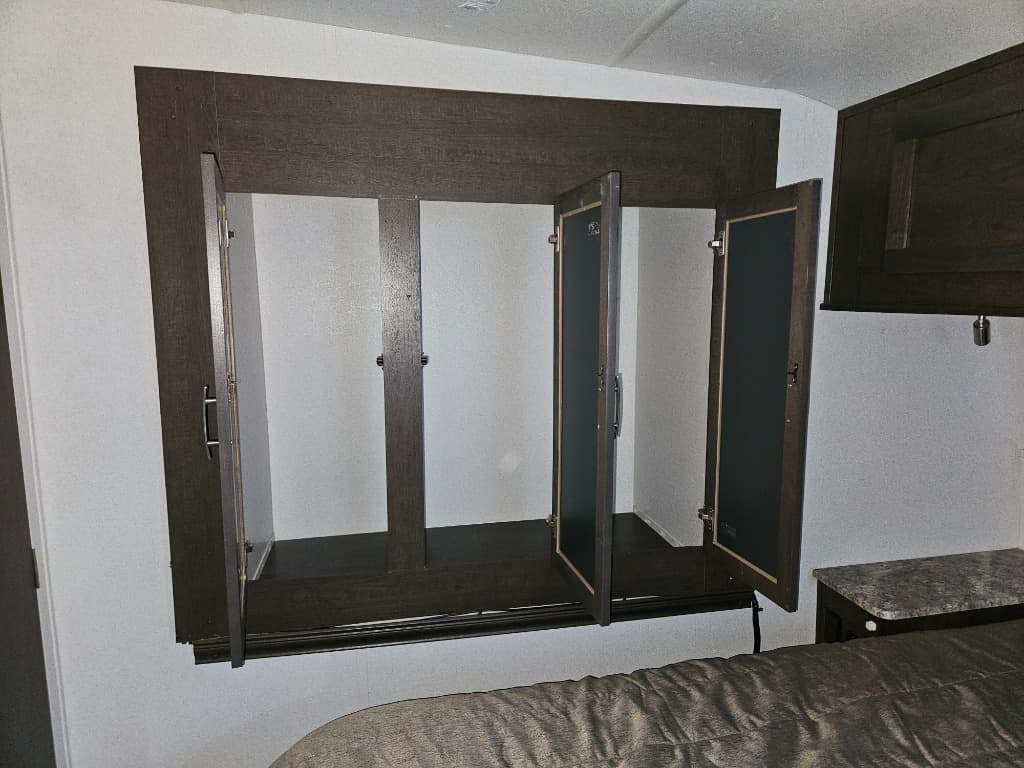 2020 Forest River 2020 Forest River Shockwave - thumbnail 47