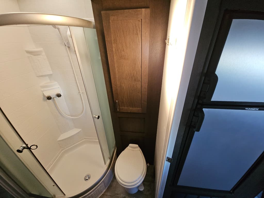 2020 Forest River RV 2020 Forest River RV Shockwave - thumbnail 51