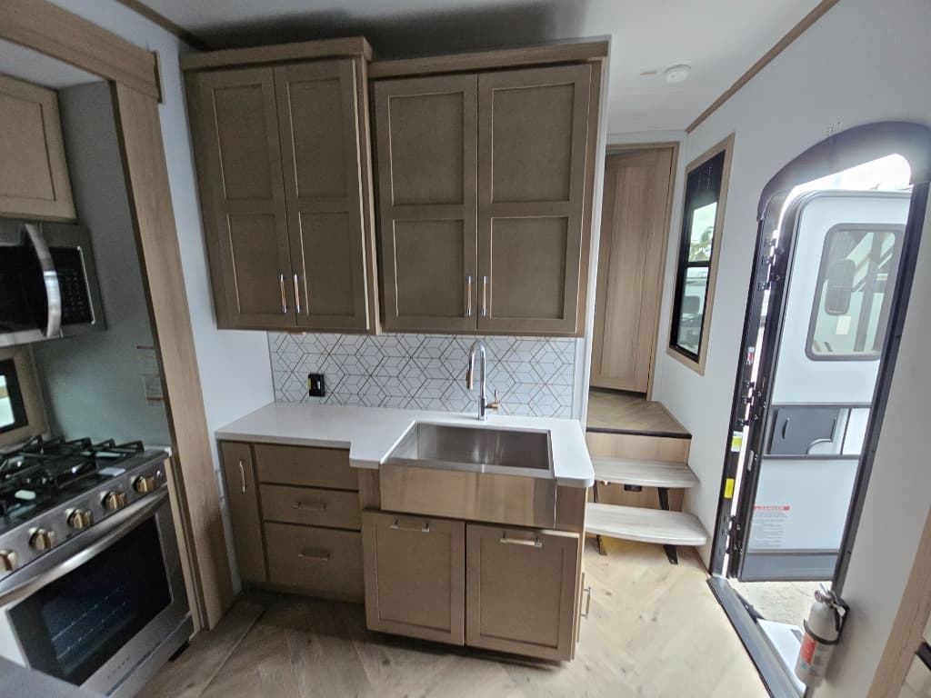 2026 Keystone RV 2026 Keystone RV Raptor - thumbnail 50