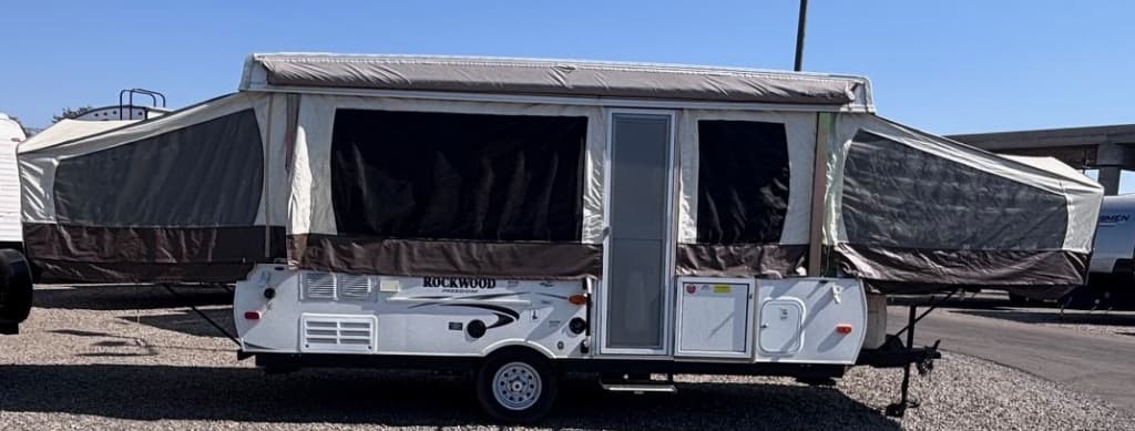 2015 Forest River RV Rockwood Freedom 2560G