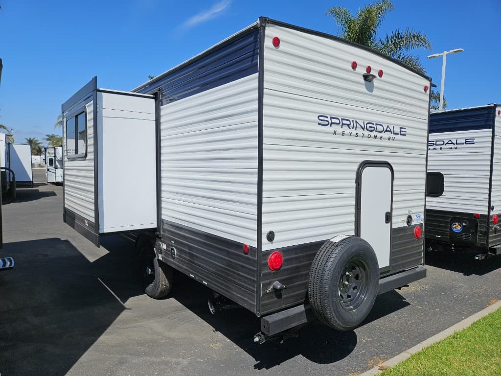 2025 Keystone RV 2025 Keystone RV Springdale Classic Mini - thumbnail 4