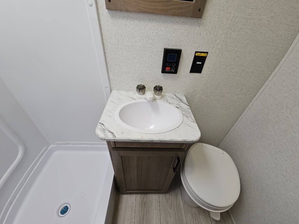 2025 Keystone RV 2025 Keystone RV Springdale Classic Mini - thumbnail 24