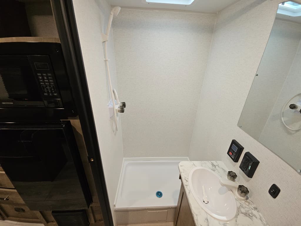 2025 Keystone RV 2025 Keystone RV Springdale - thumbnail 21