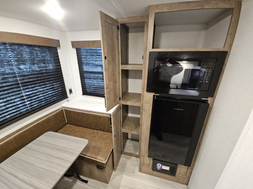 2025 Keystone RV 2025 Keystone RV Springdale - thumbnail 17