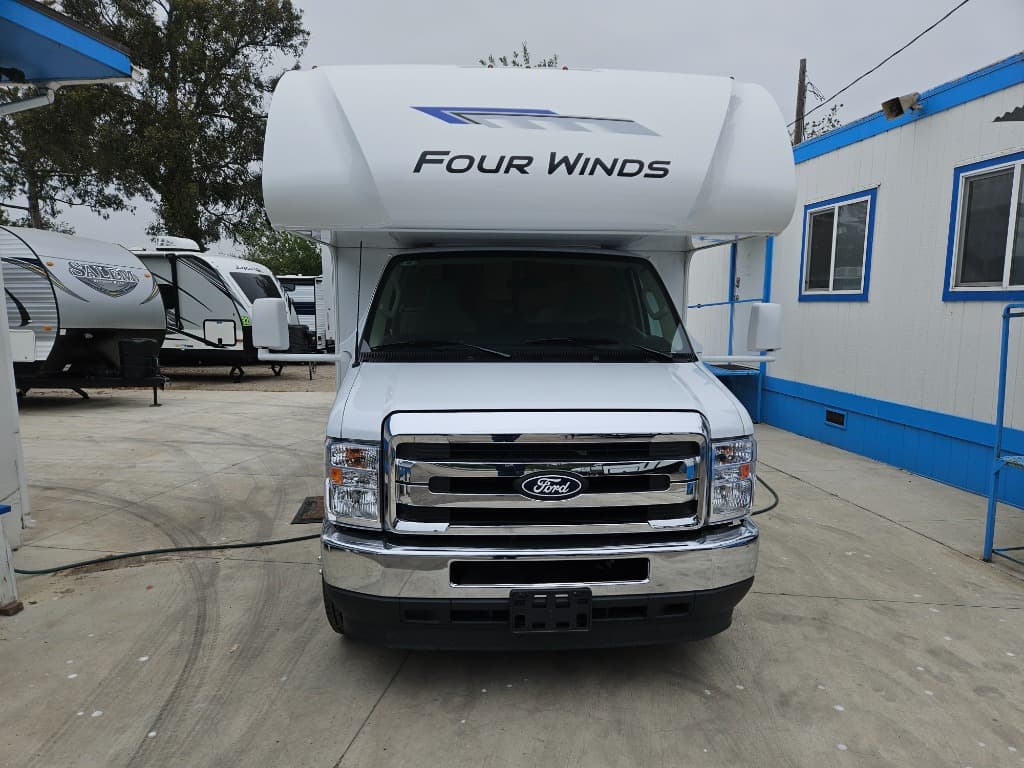 2026 Thor Motor Coach 2026 Thor Motor Coach Four Winds - thumbnail 6