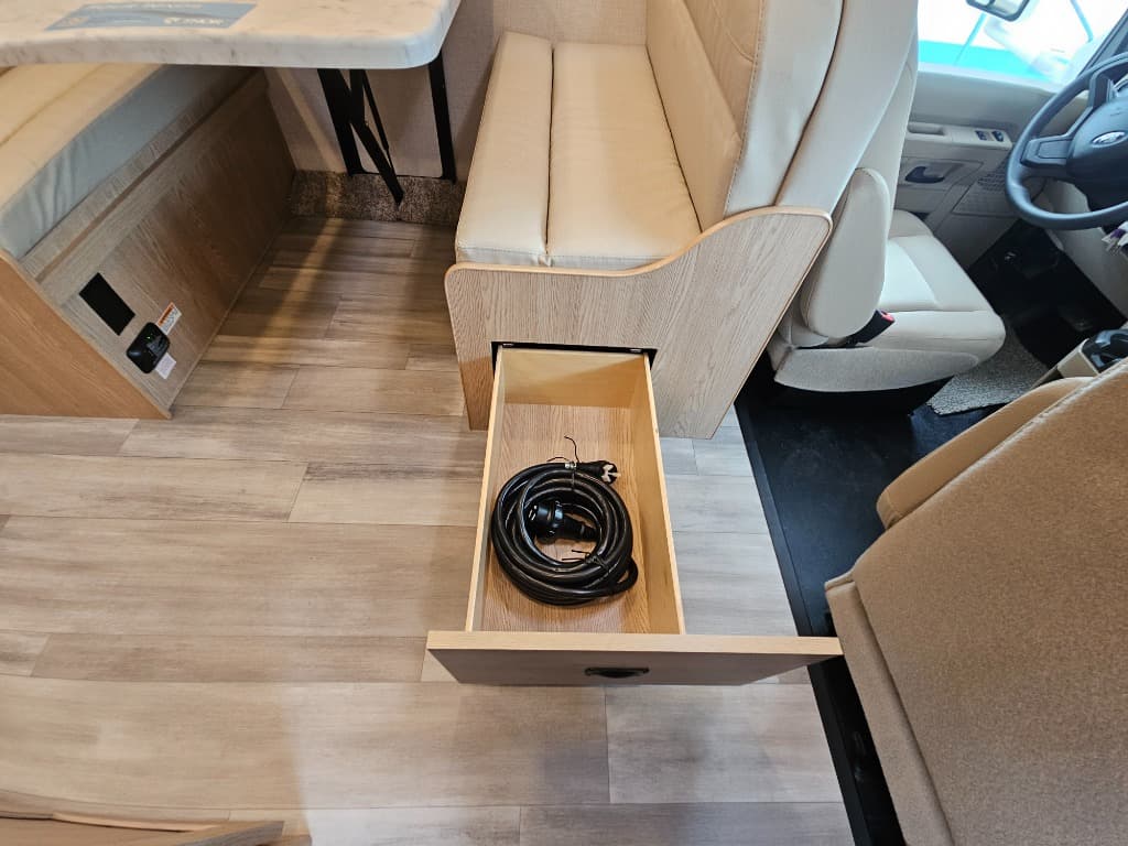 2026 Thor Motor Coach 2026 Thor Motor Coach Four Winds - thumbnail 11