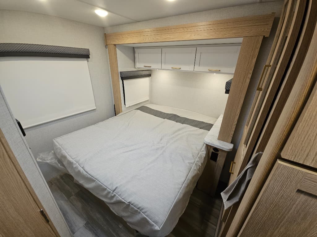 2026 Thor Motor Coach 2026 Thor Motor Coach Four Winds - thumbnail 21