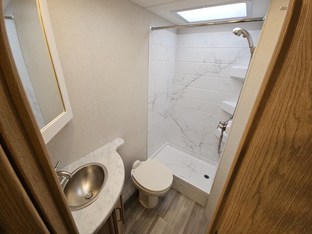 2026 Thor Motor Coach 2026 Thor Motor Coach Four Winds - thumbnail 25