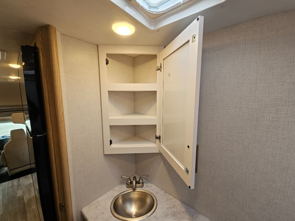 2026 Thor Motor Coach 2026 Thor Motor Coach Four Winds - thumbnail 29