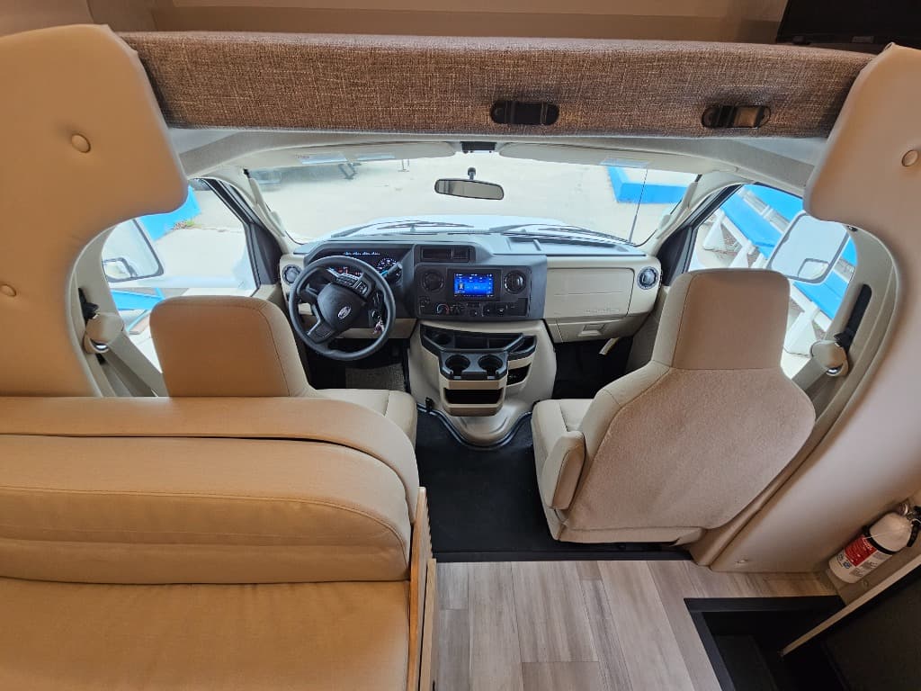 2026 Thor Motor Coach 2026 Thor Motor Coach Four Winds - thumbnail 35