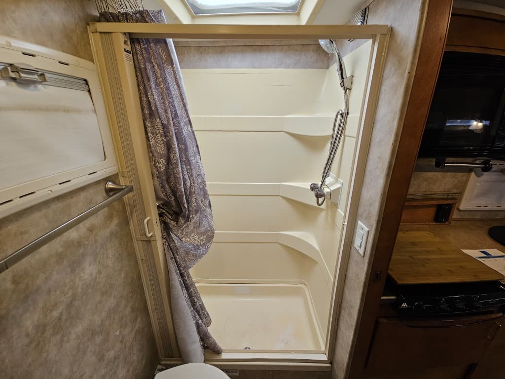 2008 Gulf Stream 2008 Gulf Stream Vista Cruiser - thumbnail 23