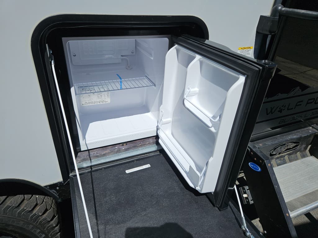 2023 Forest River 2023 Forest River Cherokee Wolf Pup Black Label - thumbnail 36