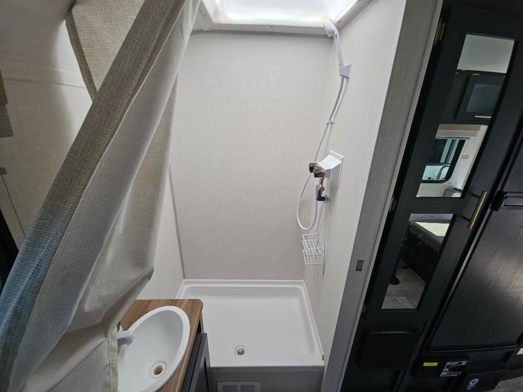 2024 Forest River 2024 Forest River R-Pod - thumbnail 28