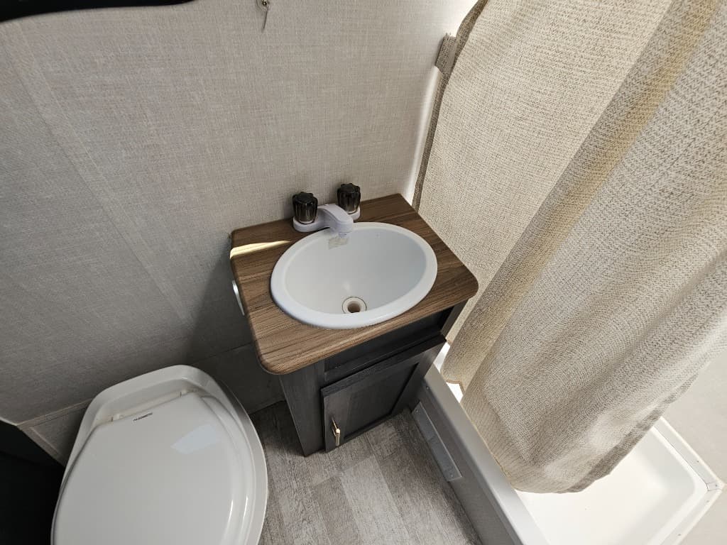 2024 Forest River 2024 Forest River R-Pod - thumbnail 30