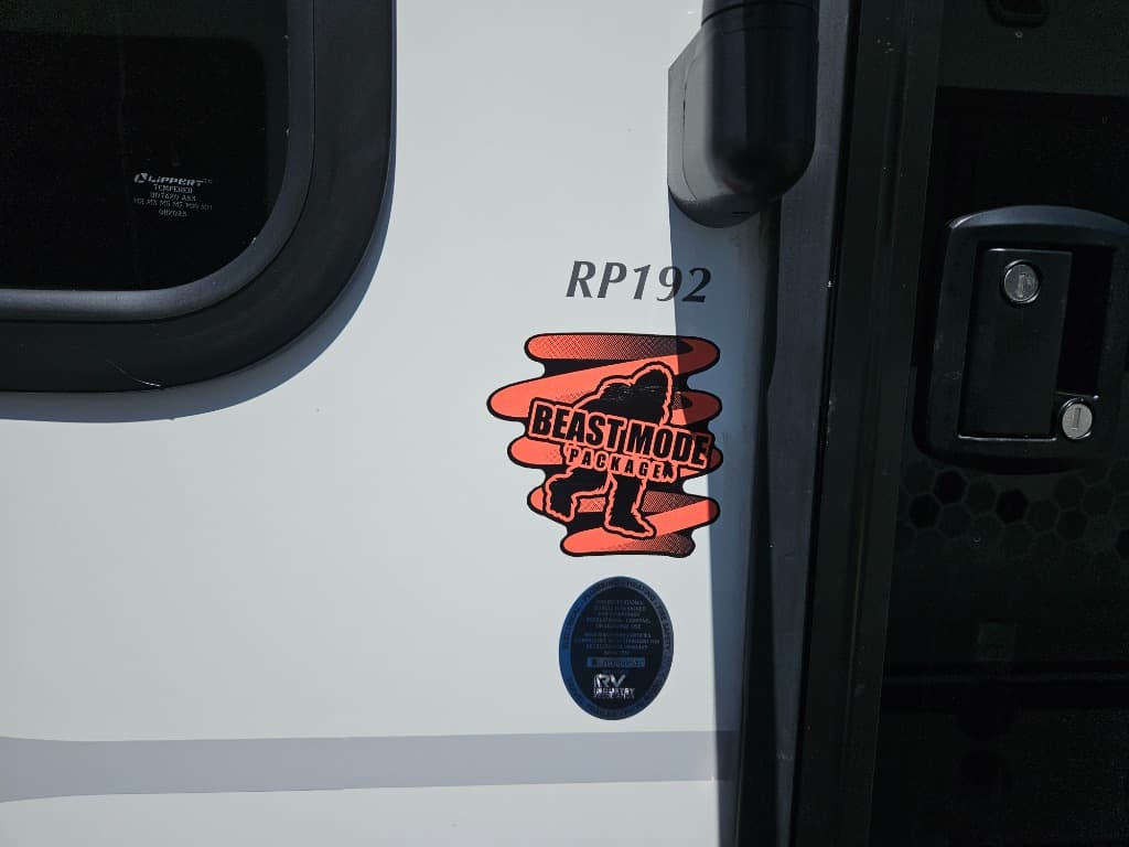 2024 Forest River 2024 Forest River R-Pod - thumbnail 39