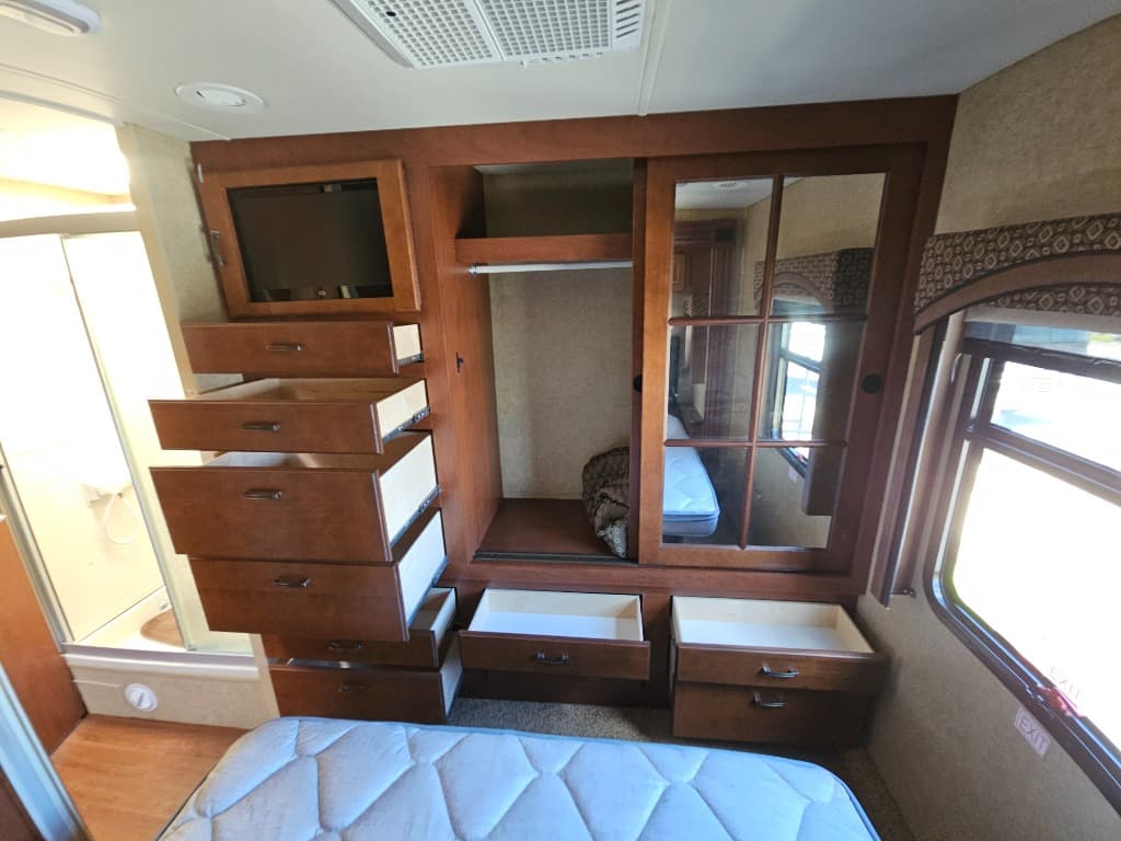 2014 Jayco 2014 Jayco Precept - thumbnail 35