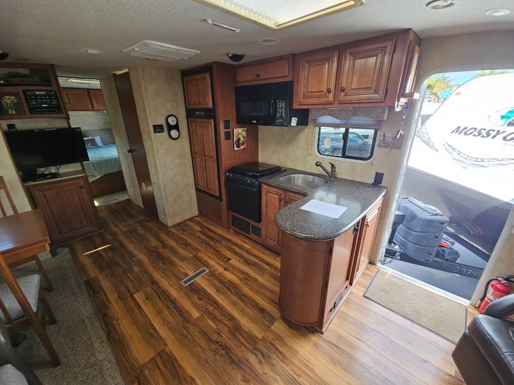 2014 Northwood 2014 Northwood Artic Fox Silver Fox - thumbnail 8