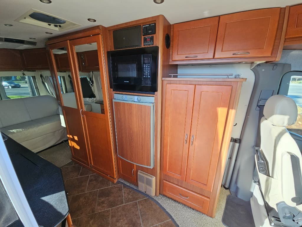 2008 Great West 2008 Great West Legend - thumbnail 7