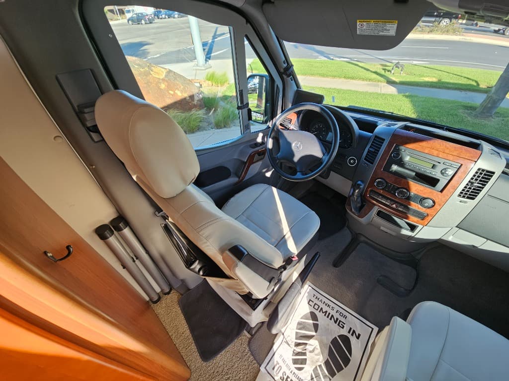 2008 Great West 2008 Great West Legend - thumbnail 14