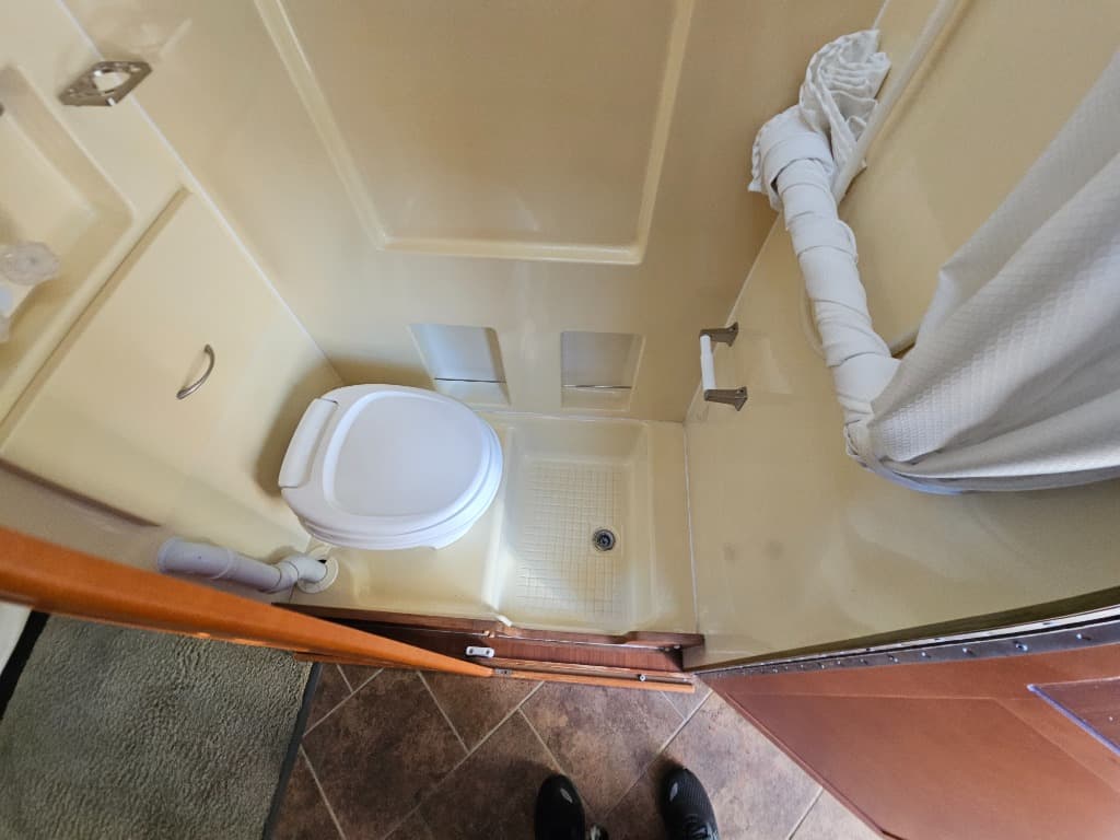 2008 Great West 2008 Great West Legend - thumbnail 29