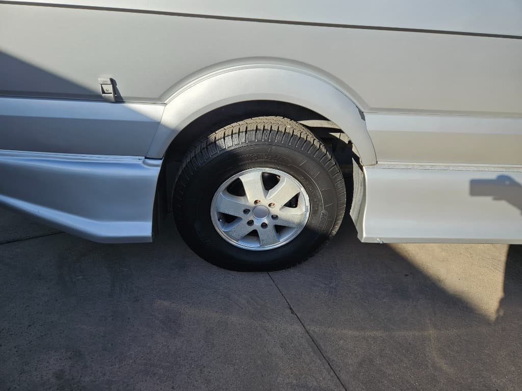 2008 Great West 2008 Great West Legend - thumbnail 35