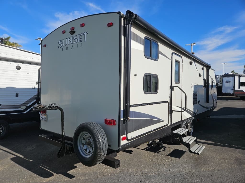 2017 CrossRoads 2017 CrossRoads Sunset Trail Grand Reserve - thumbnail 2