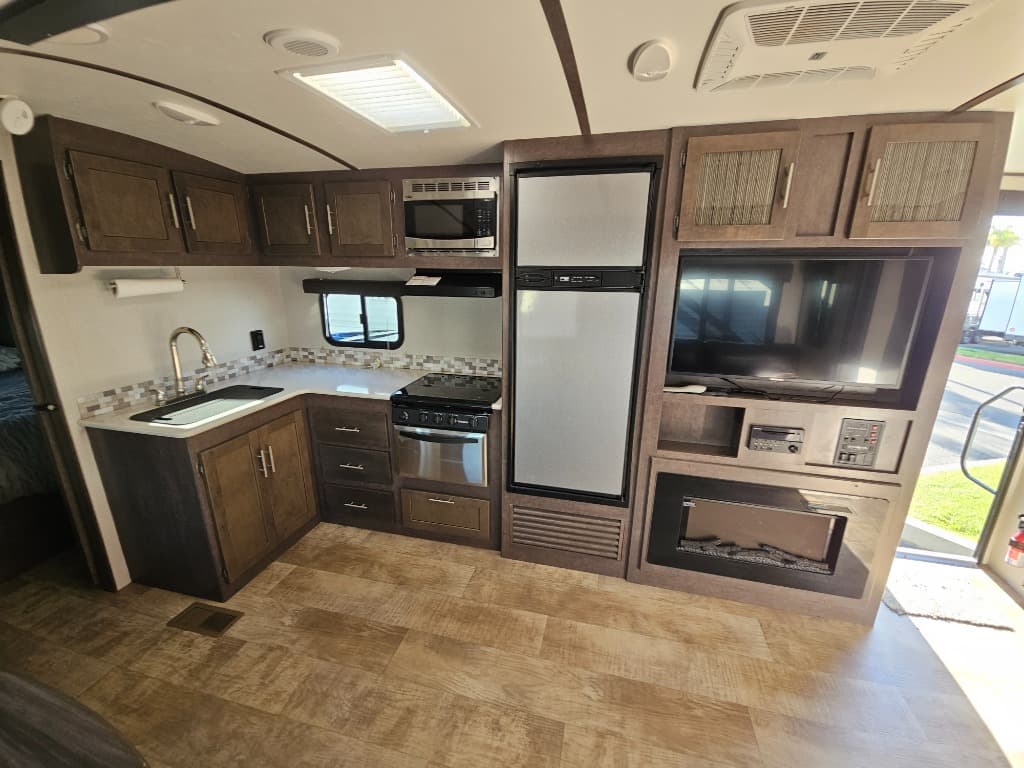 2017 CrossRoads 2017 CrossRoads Sunset Trail Grand Reserve - thumbnail 10