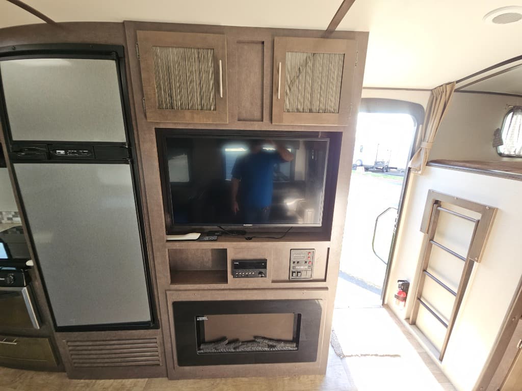 2017 CrossRoads 2017 CrossRoads Sunset Trail Grand Reserve - thumbnail 20